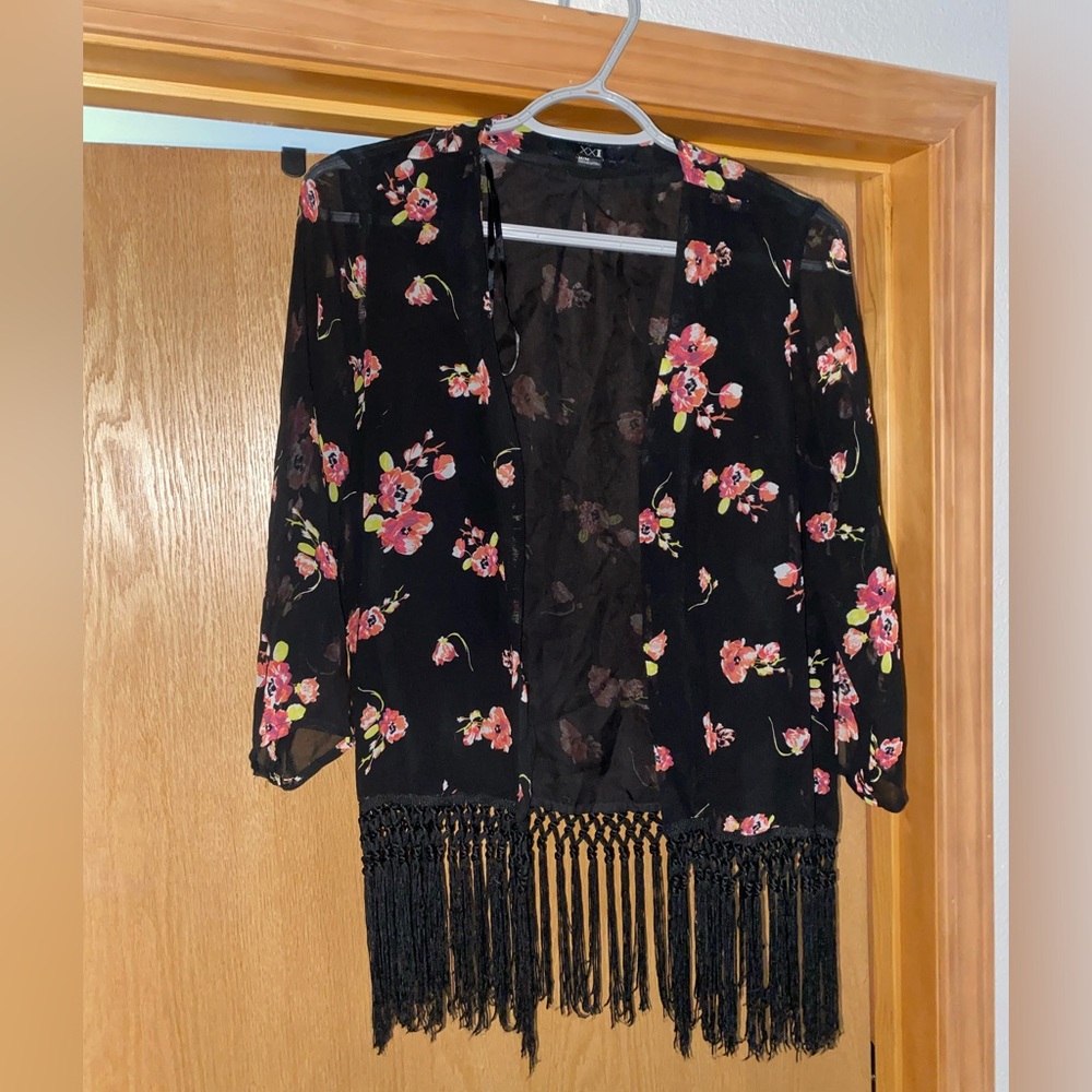 Fringe floral shawl